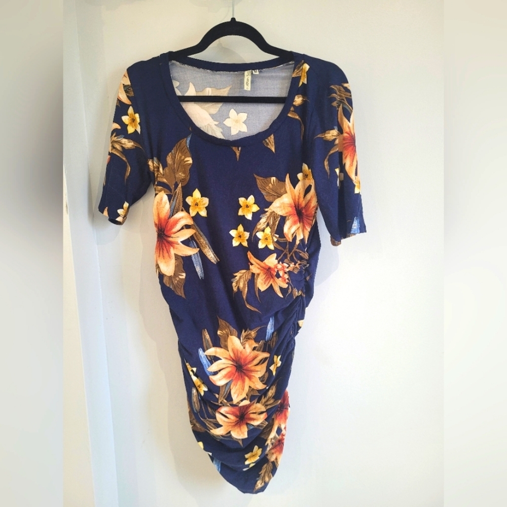 Mother bee maternity dress